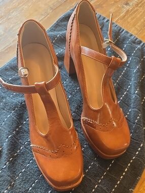 Women's Mary Jane T-Strap Platform Heels in Cognac Brown